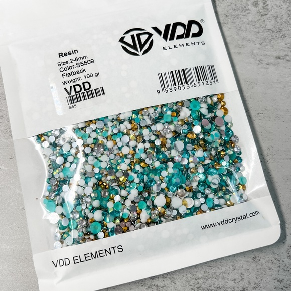 Flatback Rhinestones, Resin, 5 bags, 100g each mixed sizes 2mm-6mm - Picture 10 of 11